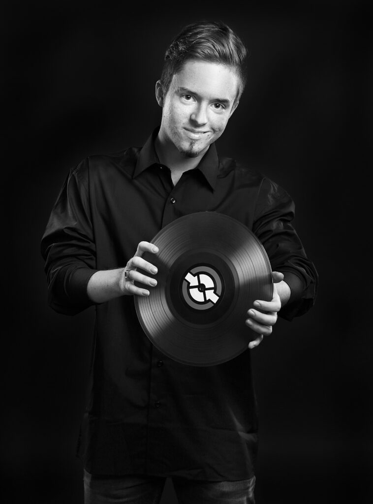 Dj Tampere - juhliin - juhlat - hinta